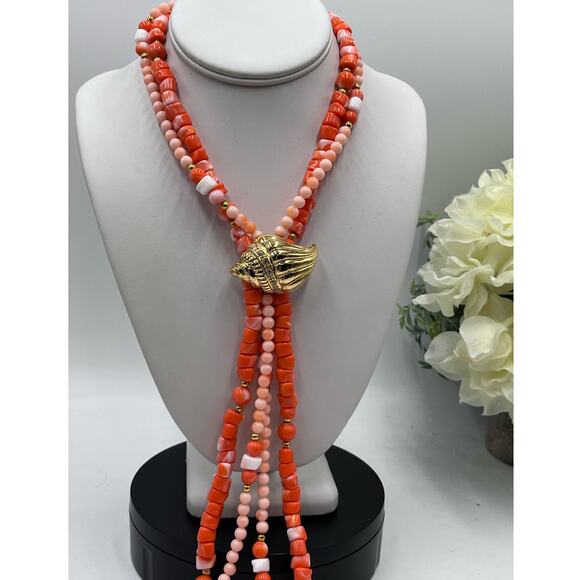 KENNETH JAY LANE VINTAGE UNDERSEA NECKLACE FOR AVON GENUINE LUCITE
